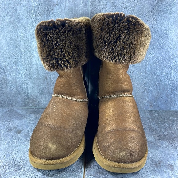 Ugg Classic Boot Rare Bronze Size 6 Leather Sherpa - Picture 2 of 9